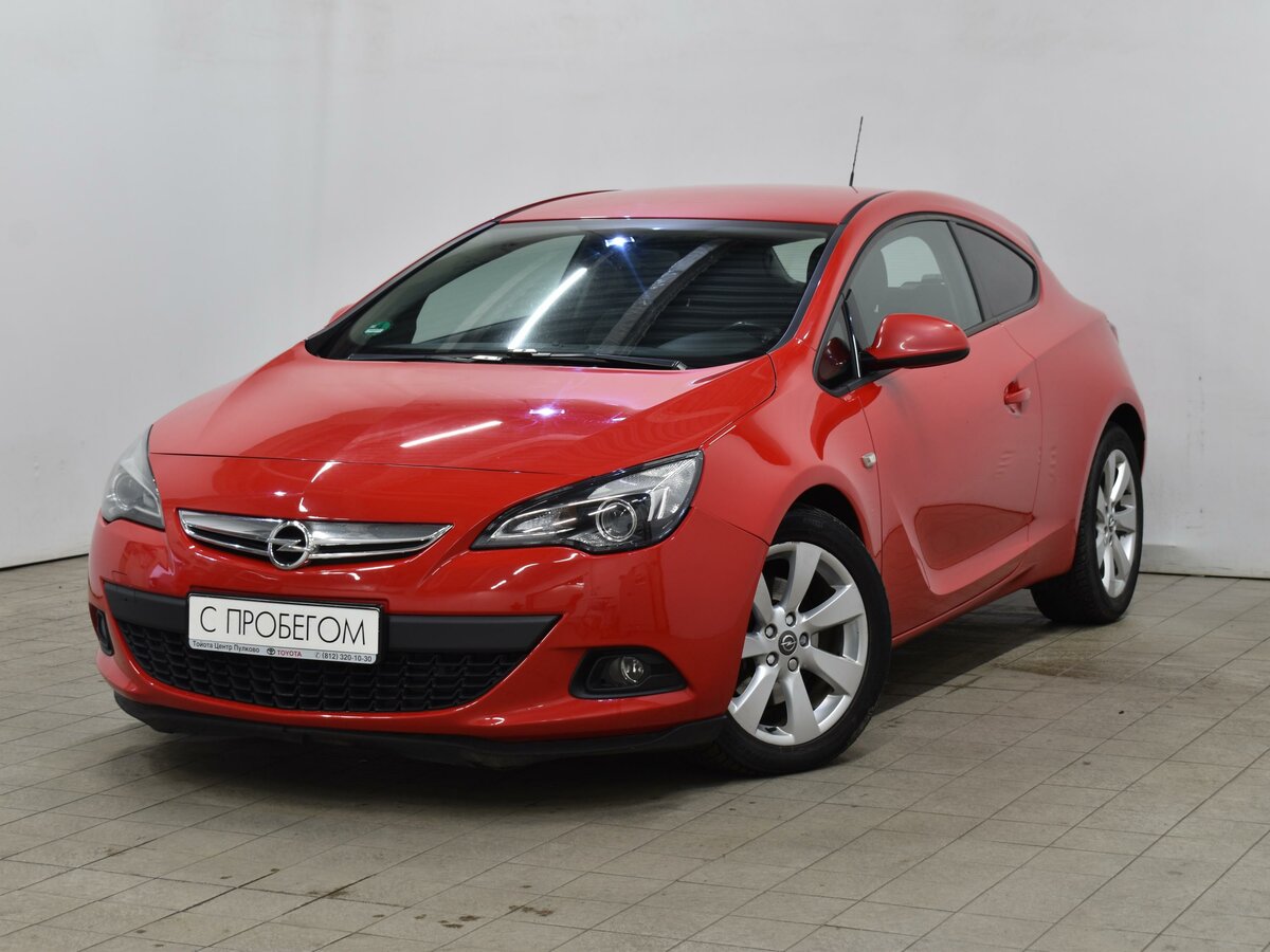 Opel Astra GTC 2011